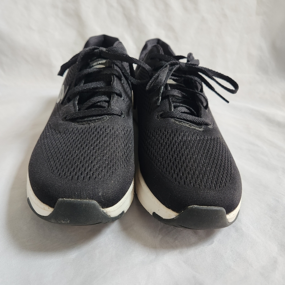 Skechers Black Sneakers 11 - Picture 3 of 11